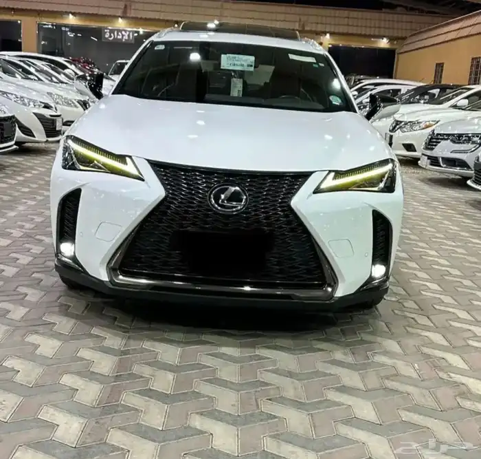 لكزس UX اف اسبورت موديل 2019 0