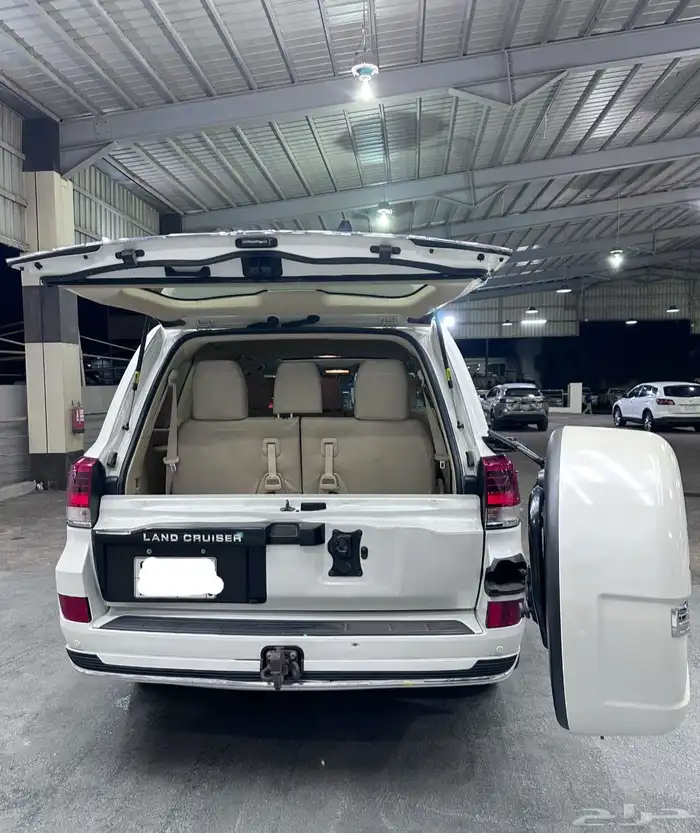 تويوتا لاند كروزر 2016 6 سلندر دبل GXR اسبير علاق 7