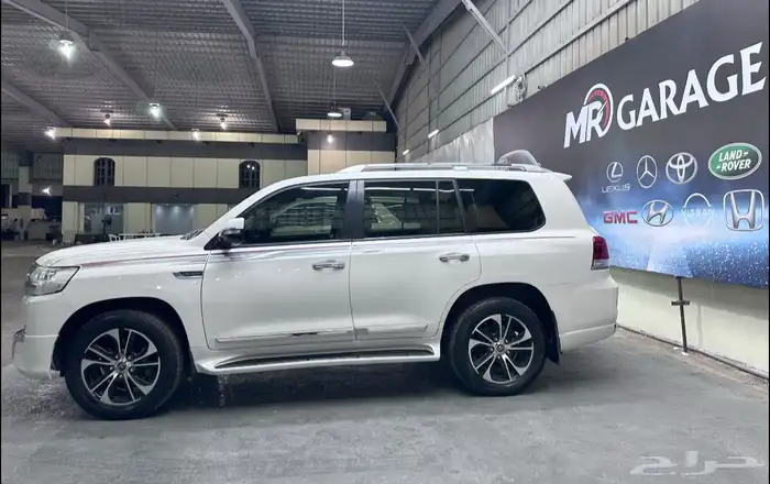 تويوتا لاند كروزر 2016 6 سلندر دبل GXR اسبير علاق 5