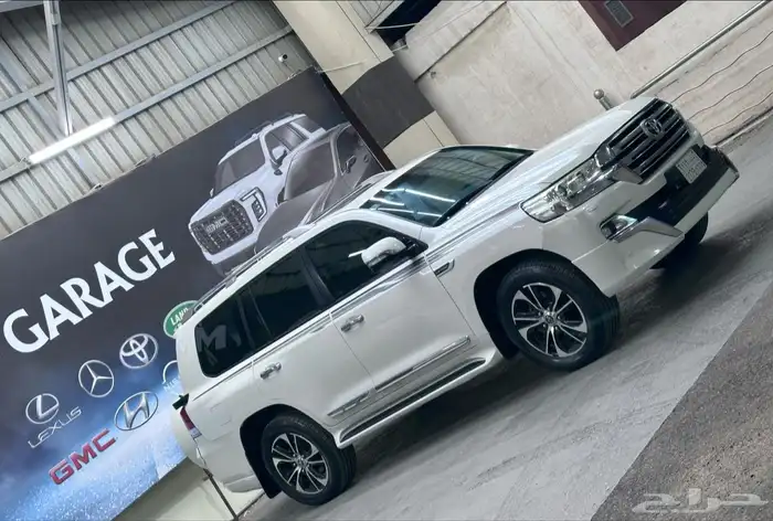 تويوتا لاند كروزر 2016 6 سلندر دبل GXR اسبير علاق 3