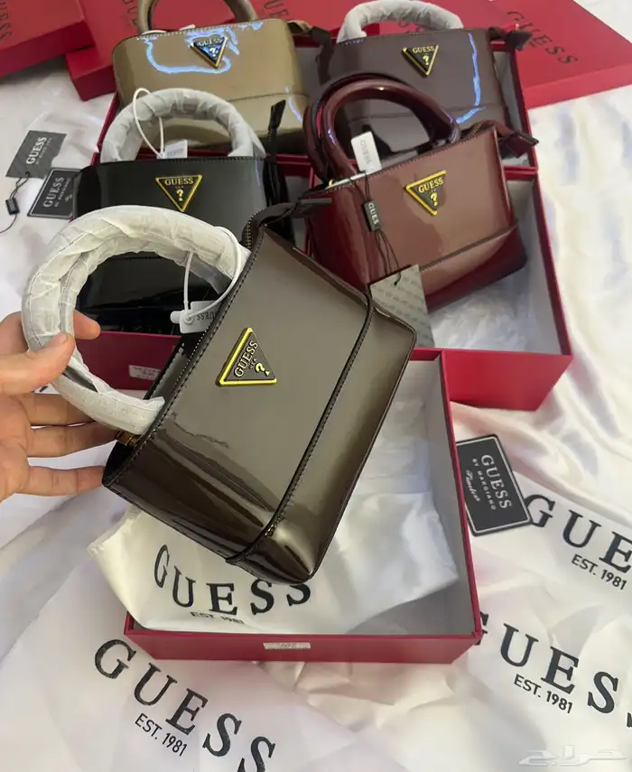 شنط ماستر طبق الاصل بارخص الاسعار 25