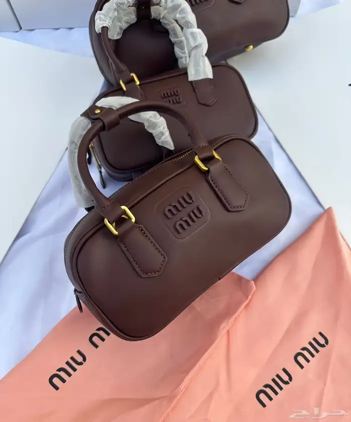 شنط ماستر طبق الاصل بارخص الاسعار 11