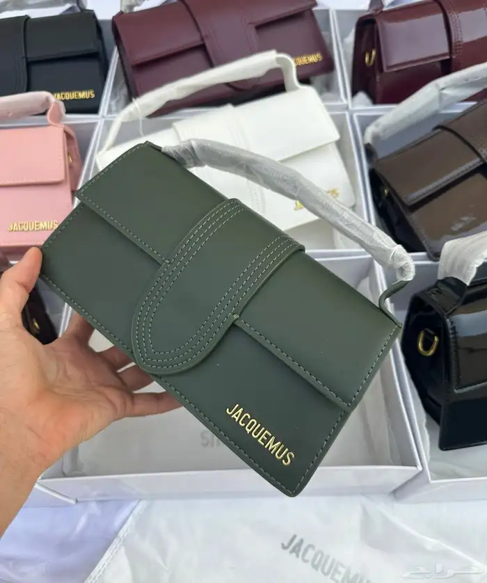 شنط ماستر طبق الاصل بارخص الاسعار 2