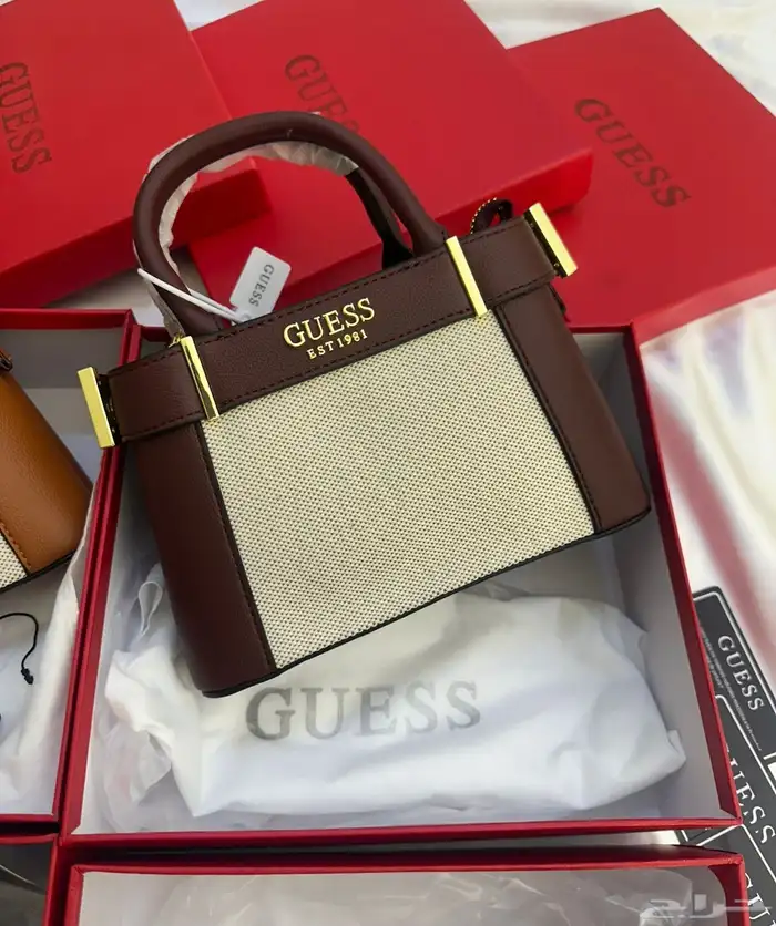 شنط ماستر طبق الاصل بارخص الاسعار 32