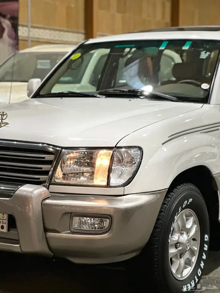 لاندكروزر 2004 GXR 2 . فتحة ( نادر ومميز ) 8