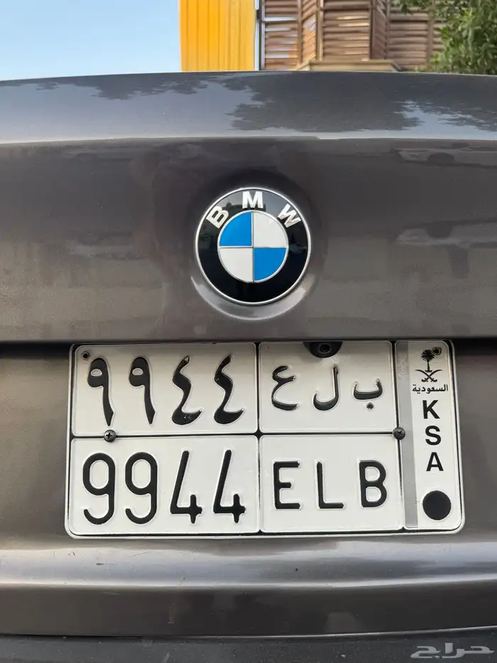 بي ام دبليو 520 i 2012 15
