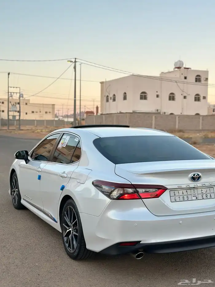 كامري هايبرد فل كامل 8