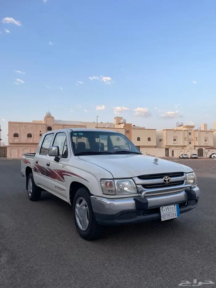 هايلوكس 2004 مخزن جديد 2