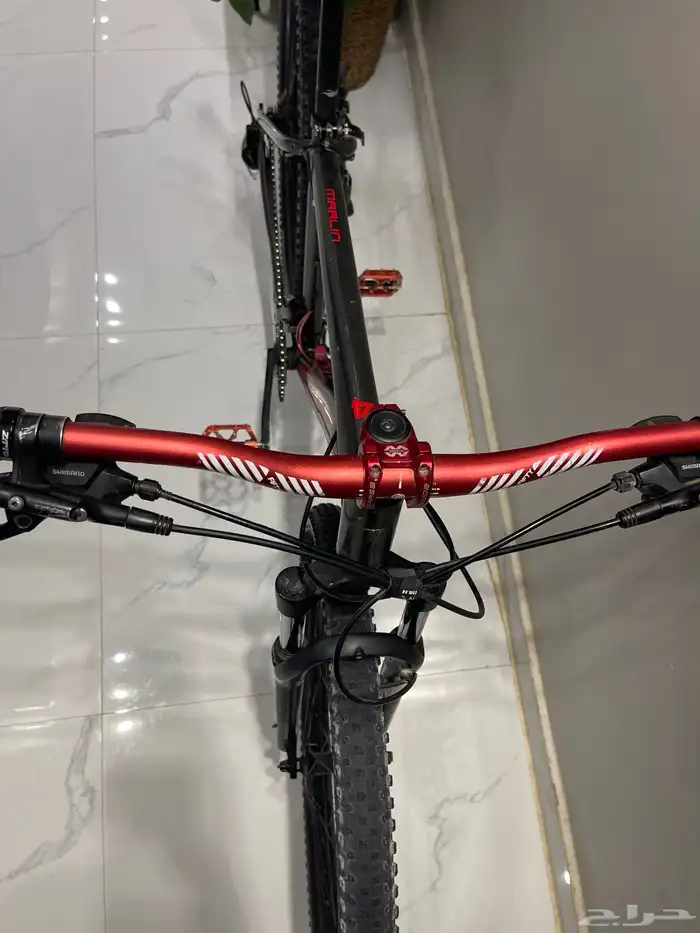 للبيع دراجه جبليه ترك مارلين 4 لون مميز الطول من 170 الى 185 7