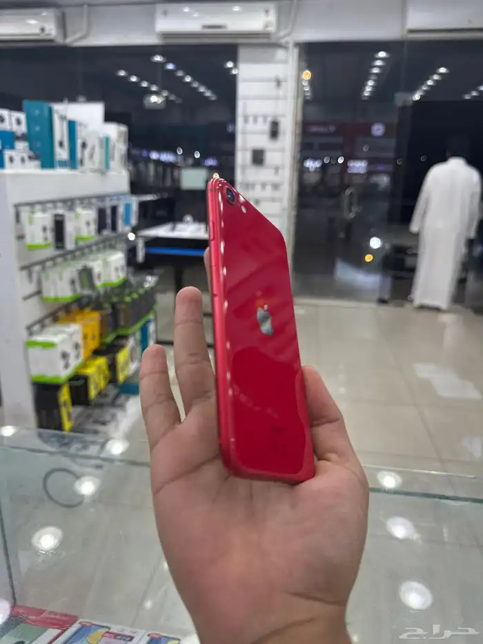 ايفون SE للبيع مستعمل 3