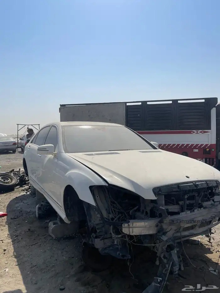قطع غيار مرسيدس 2009 s350 2