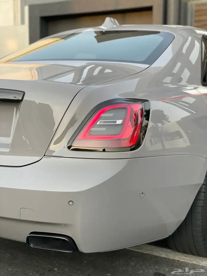 روز رويس - قوست - 2023 - Black Badge 8