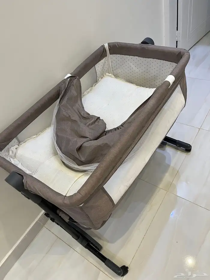 سرير اطفال 3