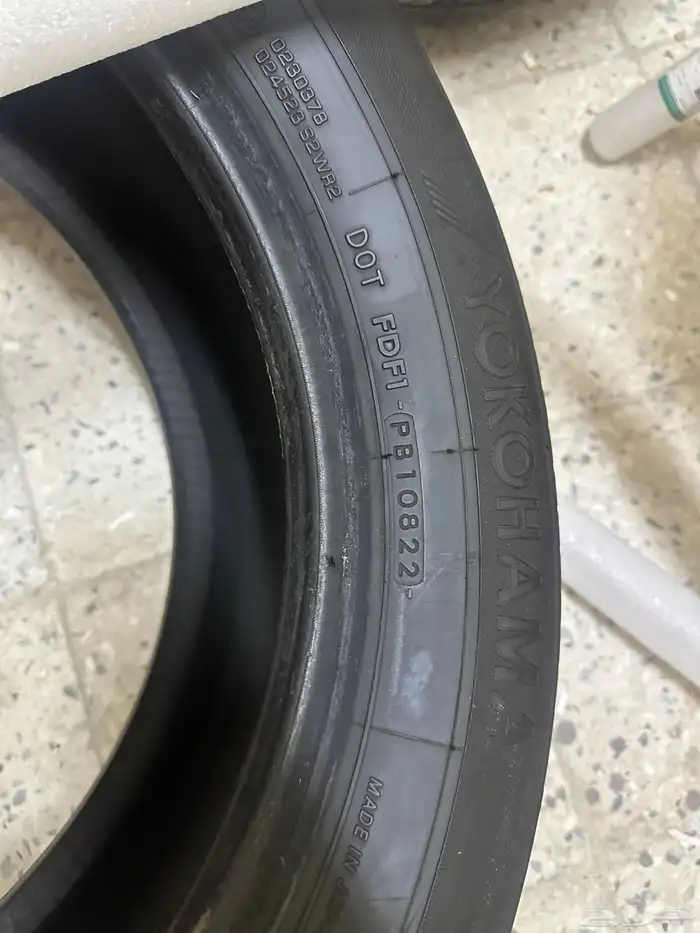 يوكوهاما 215 60 16 3