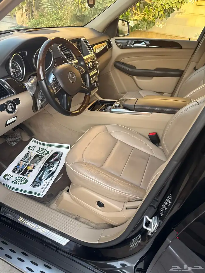 مرسيدس ML500 7