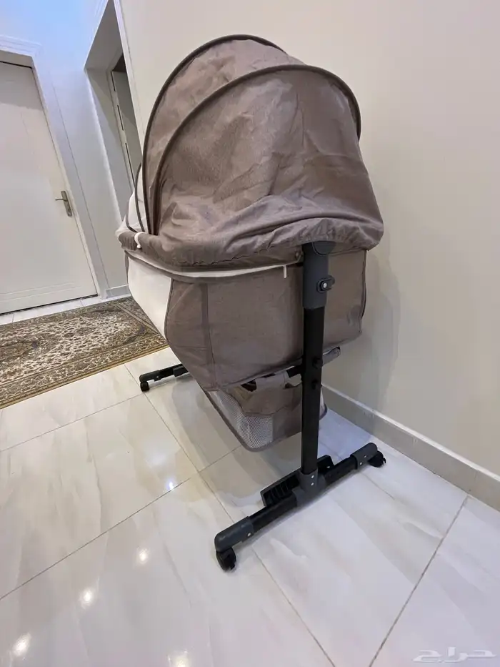 سرير اطفال 0