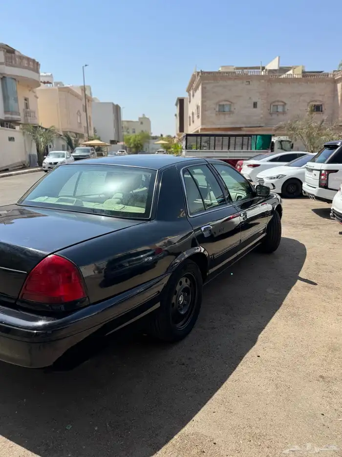 فورد بوليسي كراون فكتوريا للبيع 4