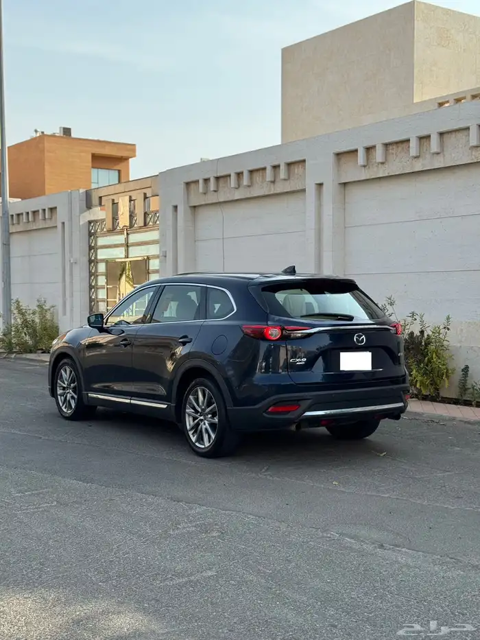 جيب CX-9 مازدا 5