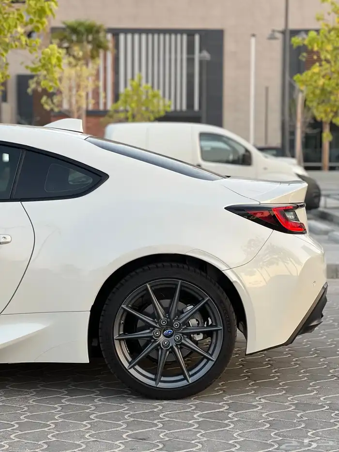 سوبارو BRZ 2024 6