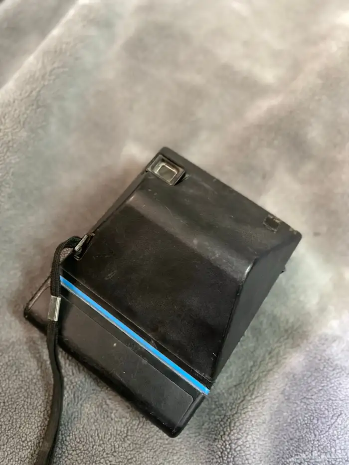 كميرا قديمه kodak ek6 instant camera 2