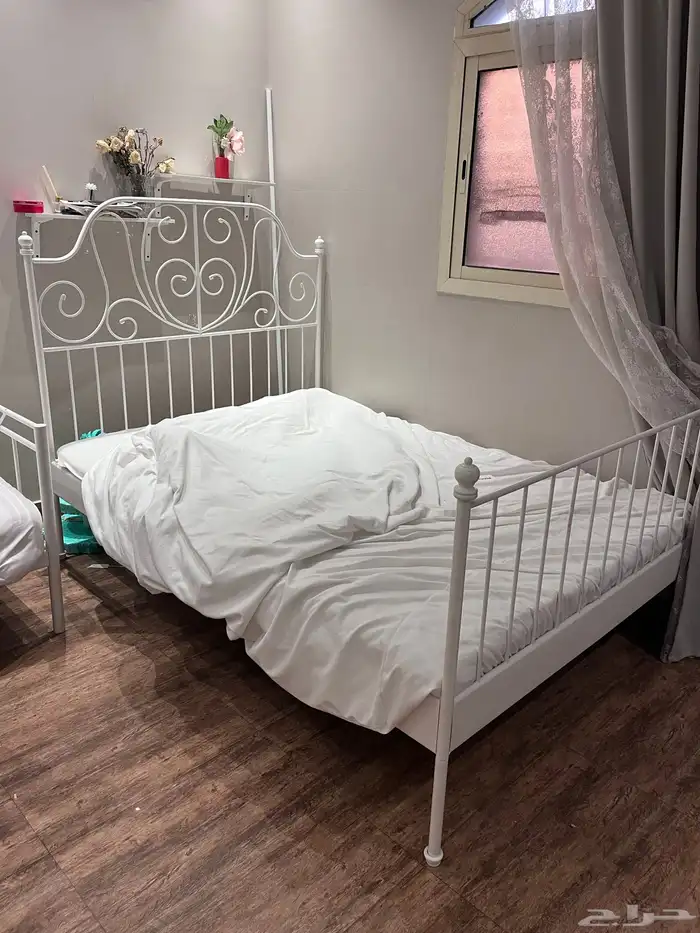 عرض للبيع أثاث ( متنوع ) نظيف 11