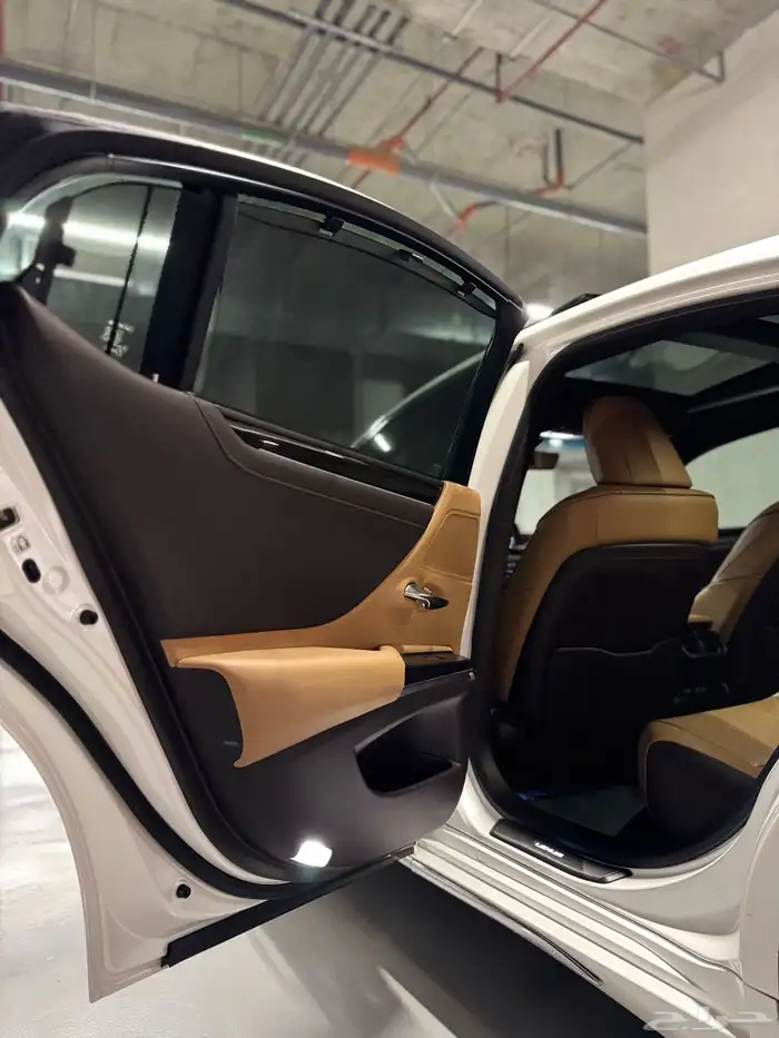 LEXUS ES 350 cc عبداللطيف جميل 14