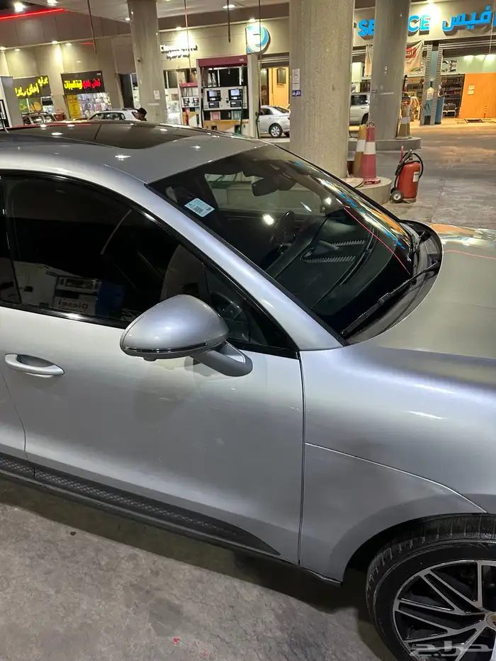 بورش Macan. 2022 14