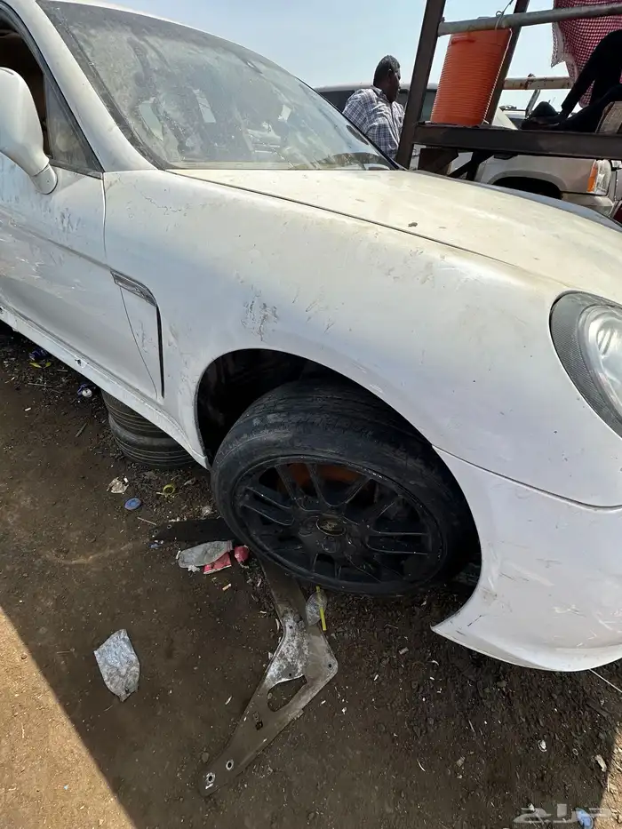 قطع غيار باناميرا 2011 2