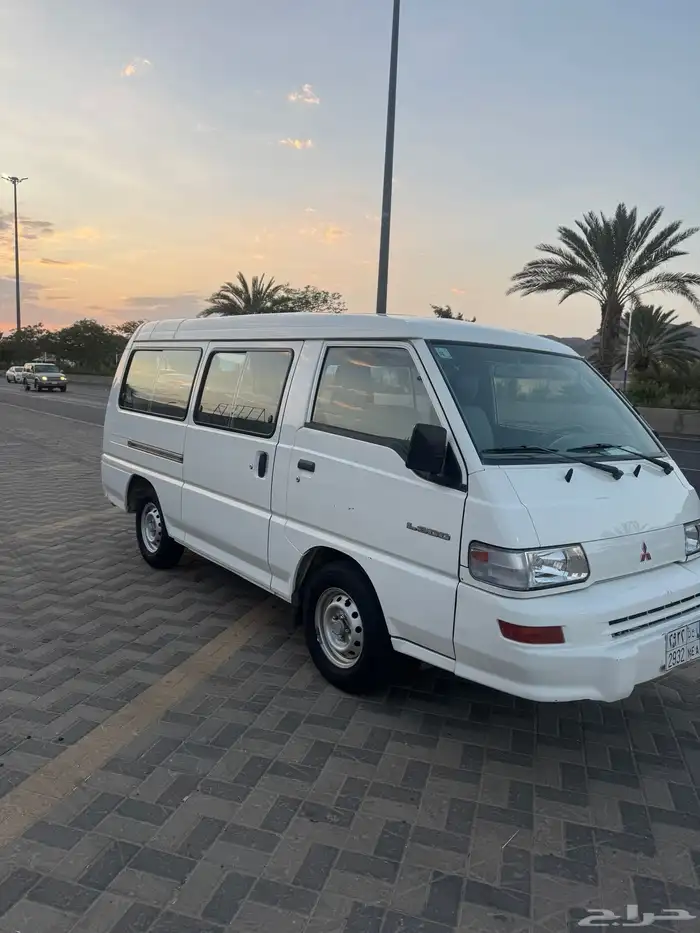 ميني باص 2005للبيع 1