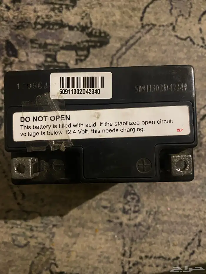 بطارية دباب 12 فولت شبه جديدة 1