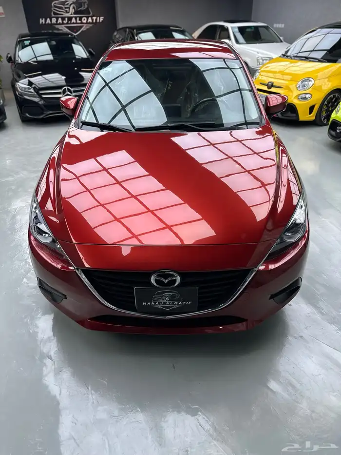 مازدا Mazda3 1