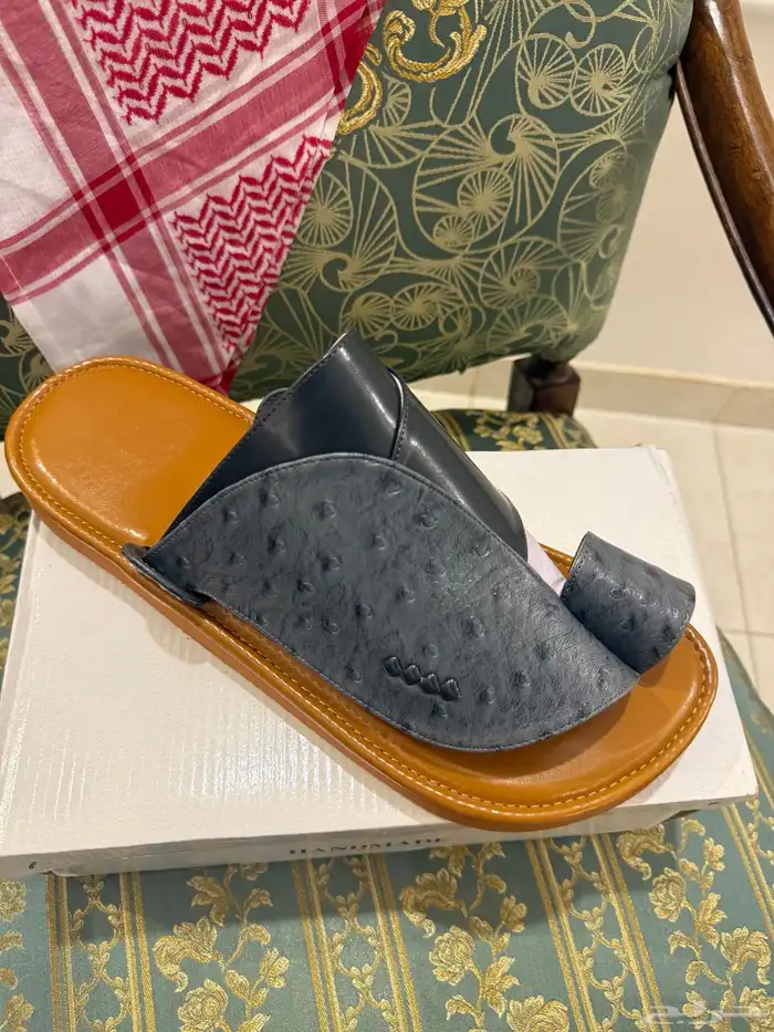 نعال جديده بسعر رمزي 0