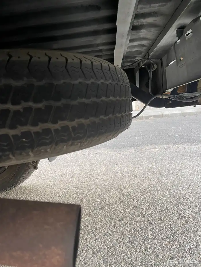 هايلوكس 2004 مخزن جديد 11