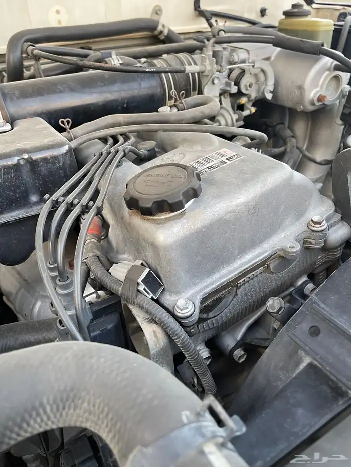 هايلوكس 2004 مخزن جديد 17