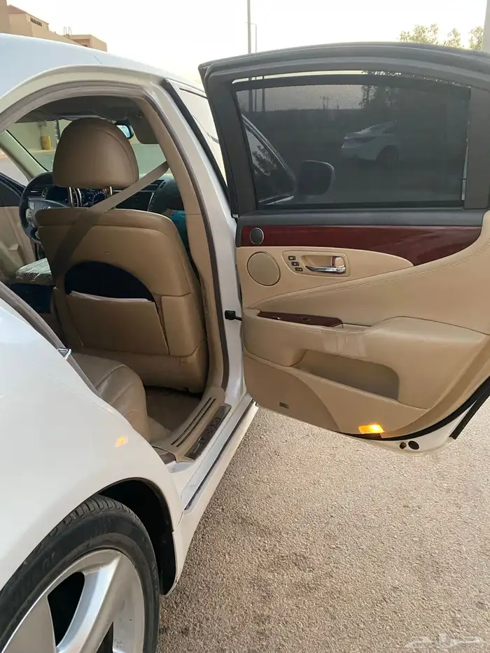 لكزس 2008 سعودي LS460 فل 15