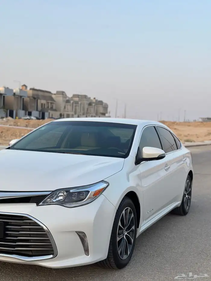 أفالون XLE مخزن 5