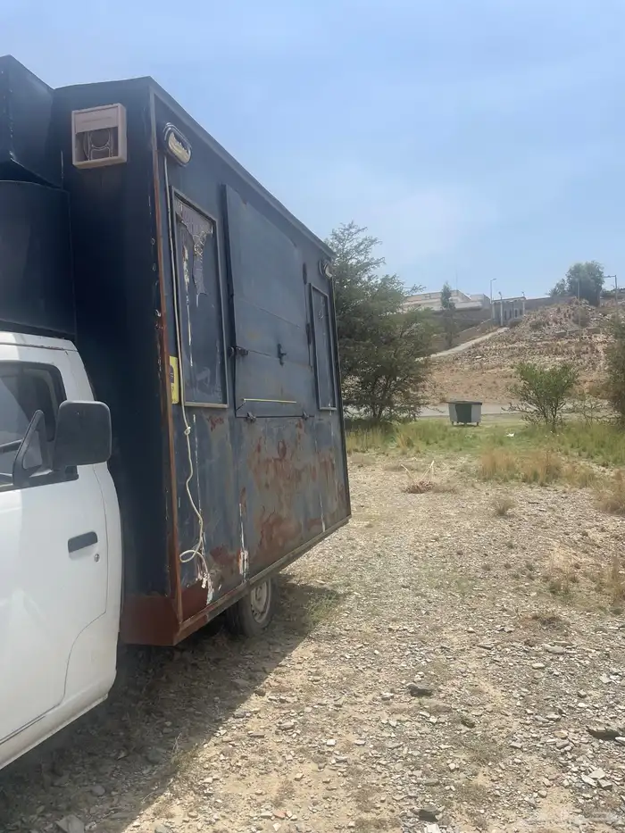 سياره وفود ترك مع بعض 2