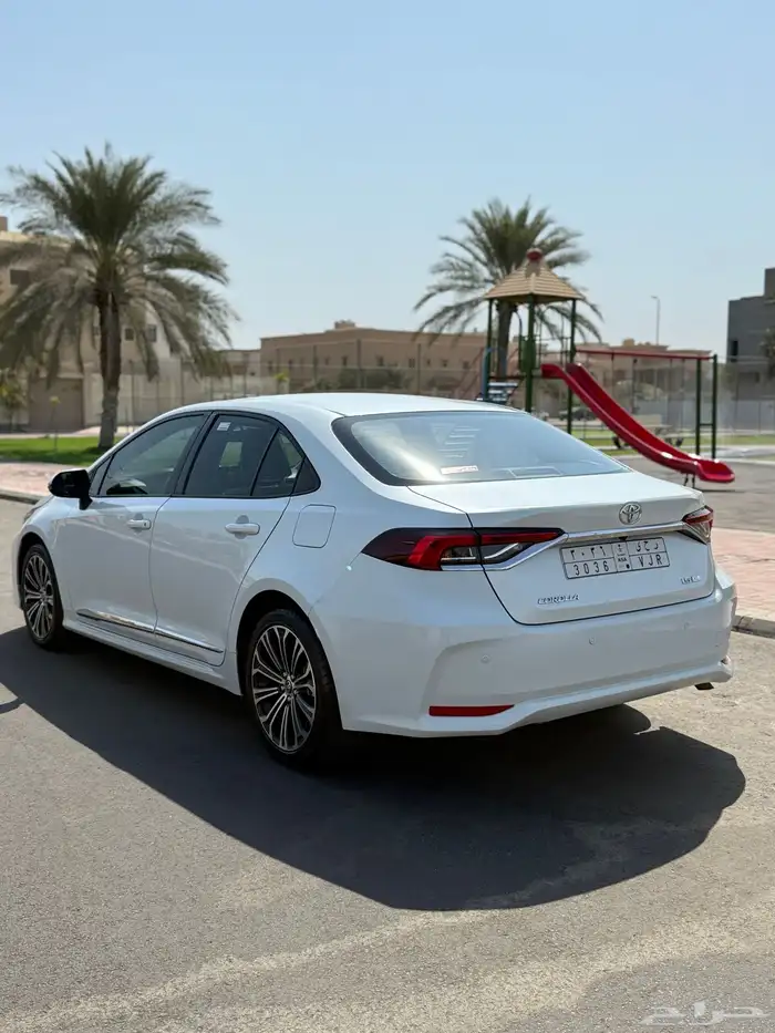 للبيع كورلا 2022 ماشيه 72 الف 3