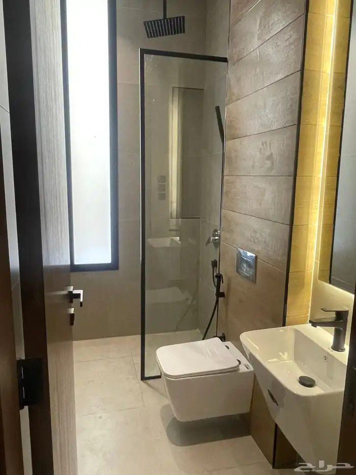 زجاج سيكوريت ومرايا 1