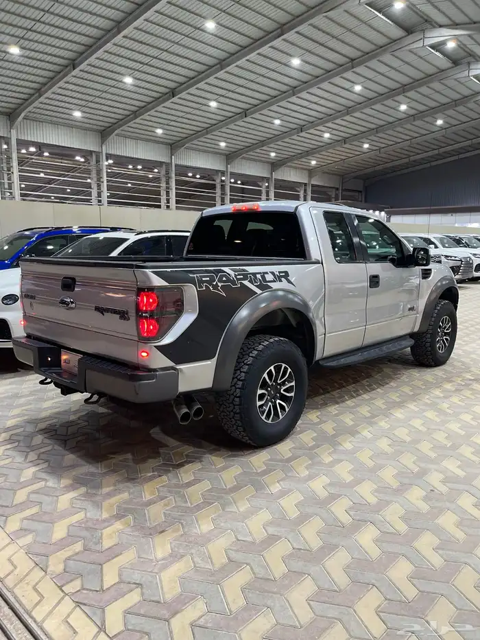 فورد F150 رابتر 2012 عداد قليل 3