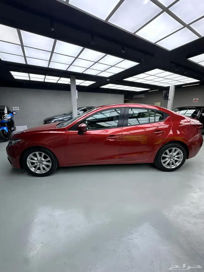 مازدا Mazda3 2