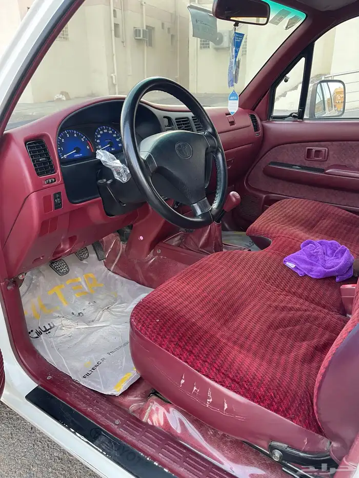 هايلوكس 2004 مخزن جديد 6