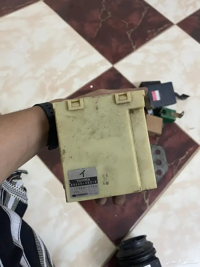 لاندكروزر 1997 قطع غيار 15