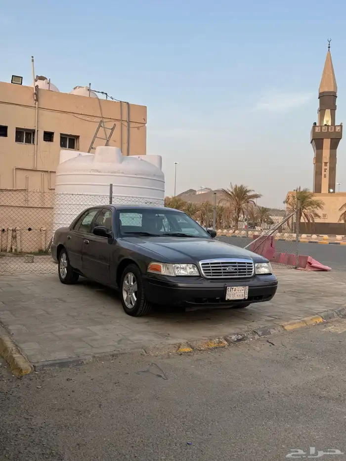 للبيع فورد سعودي 2011 وباقي التفاصيل فالصوره وصل السوم 24 19
