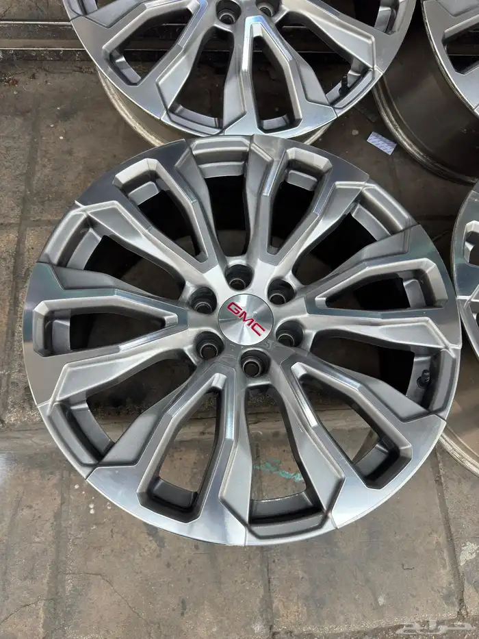 جنوط جمس يوكن دينالي موديل 2022مقاس 22اصلي وكاله 2