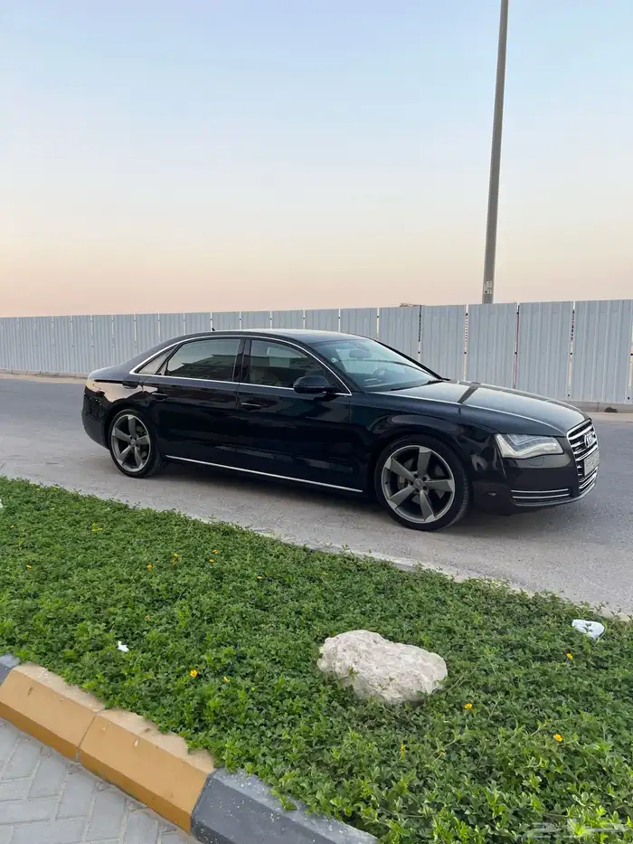 اودي A8 فل كامل 1