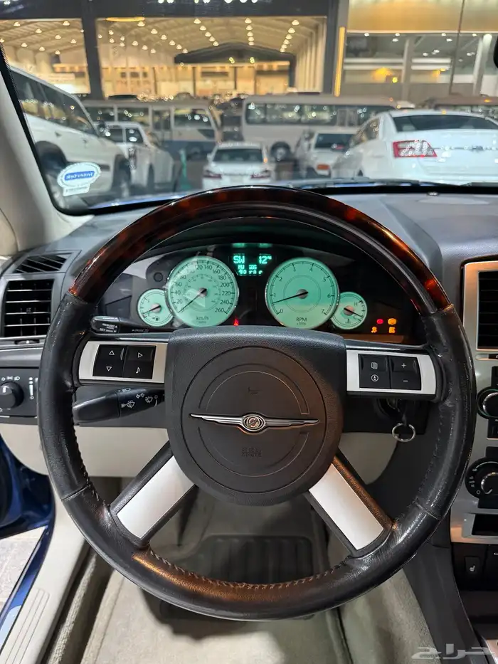 للبيع كرايزلر C300 موديل 2007 ( مخزن ) 16