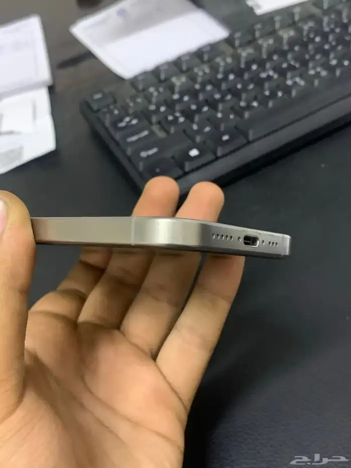 آيفون 15 برو نظيف 6