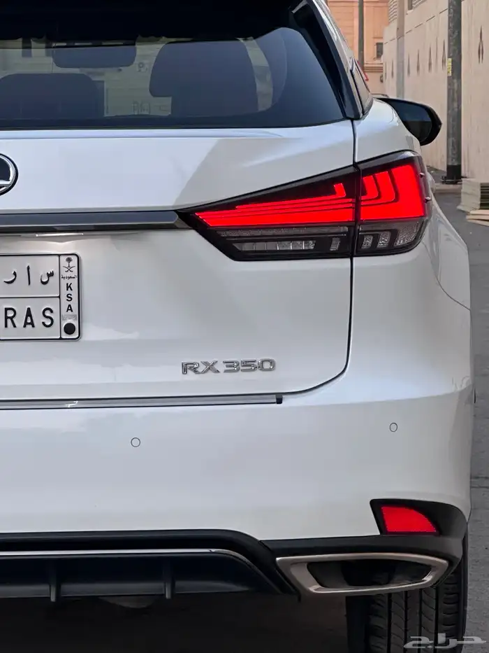 لكزس RX350 F-SPORT 2022 تشييكات وكالة عبدالغني 10