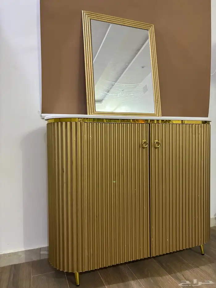 طاولة مدخل مع مرايه 1